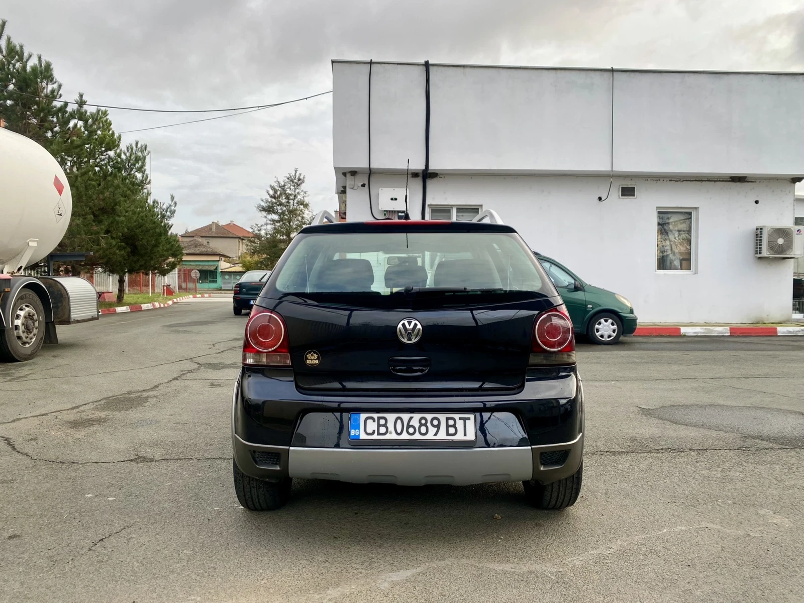 VW Polo CROSS 1.6, снимка 6 - Автомобили и джипове - 54390739