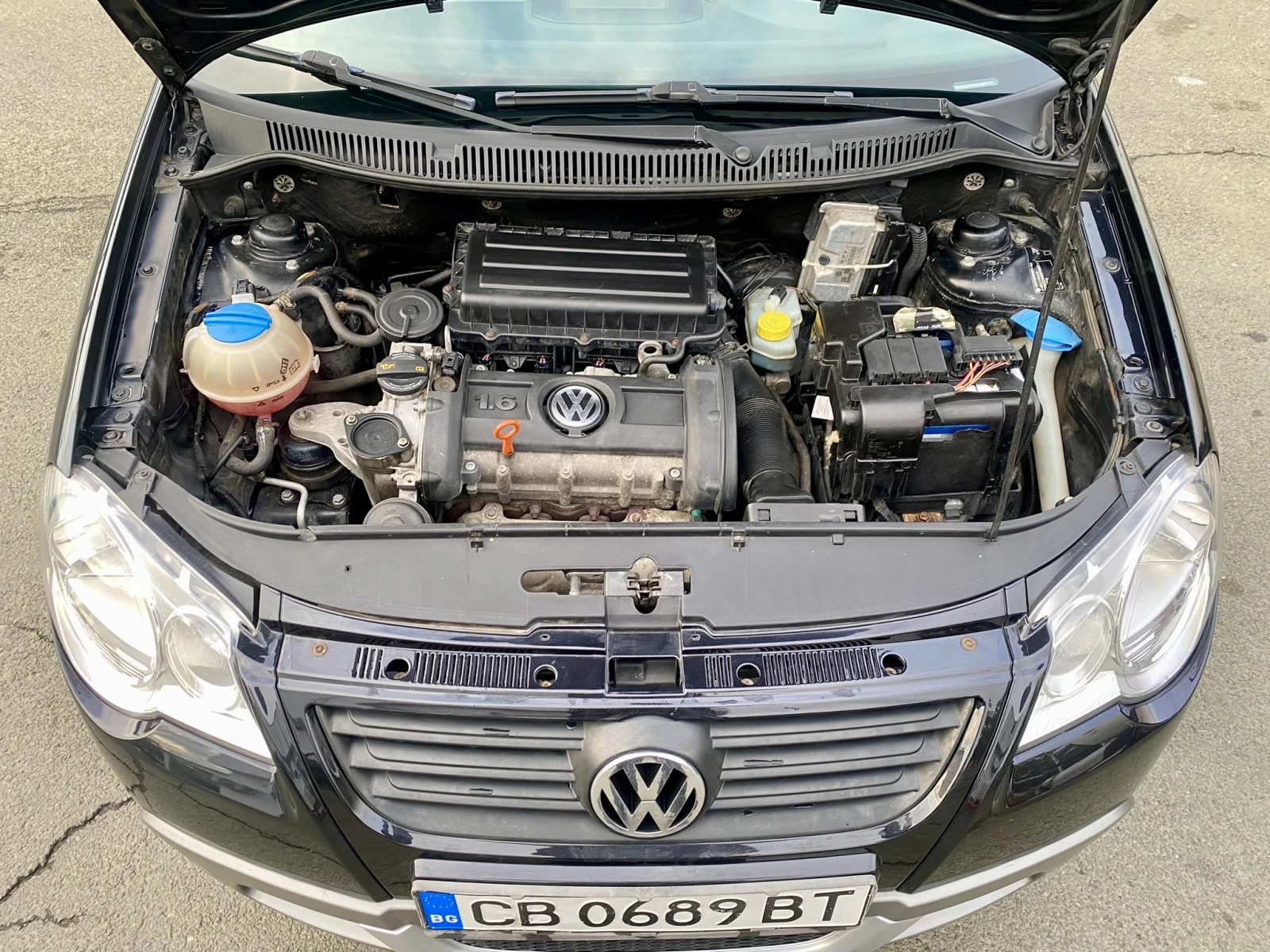 VW Polo CROSS 1.6, снимка 7 - Автомобили и джипове - 54390739