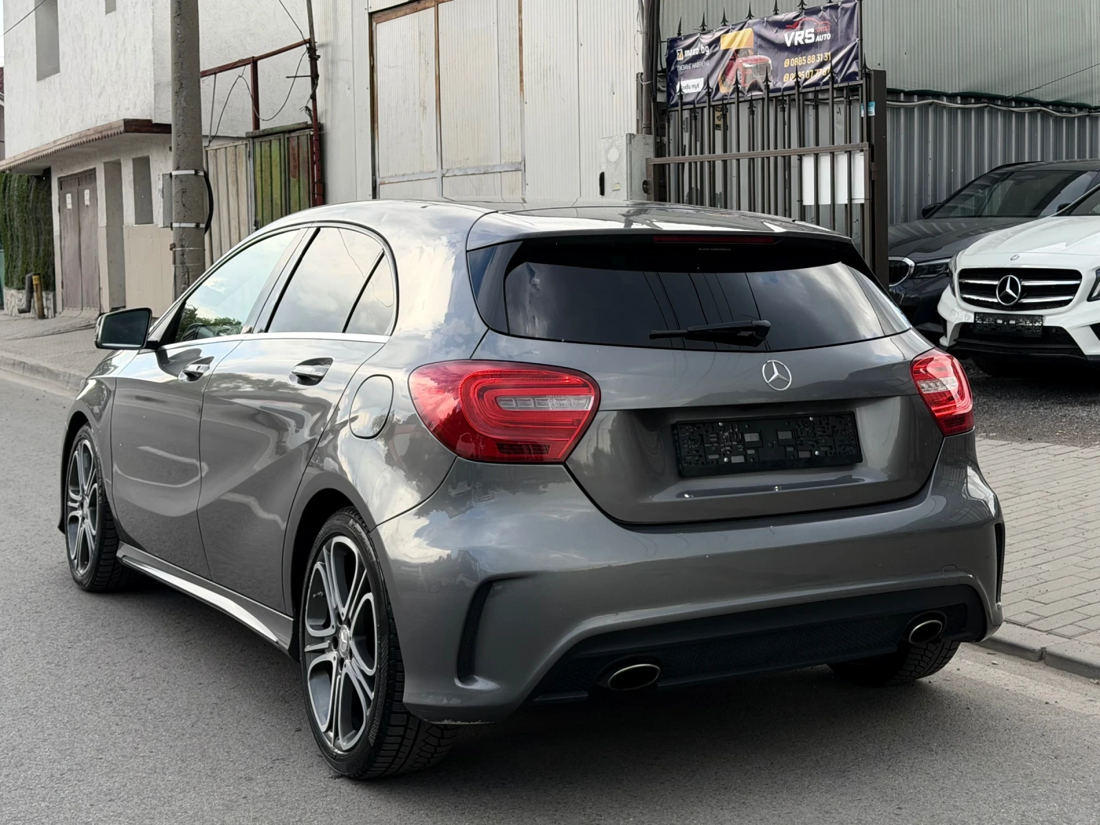 Mercedes-Benz A 250 A250-AMG-4Matic-Distronic-Печка Webasto-ШВЕЙЦАРИЯ, снимка 4 - Автомобили и джипове - 54617765