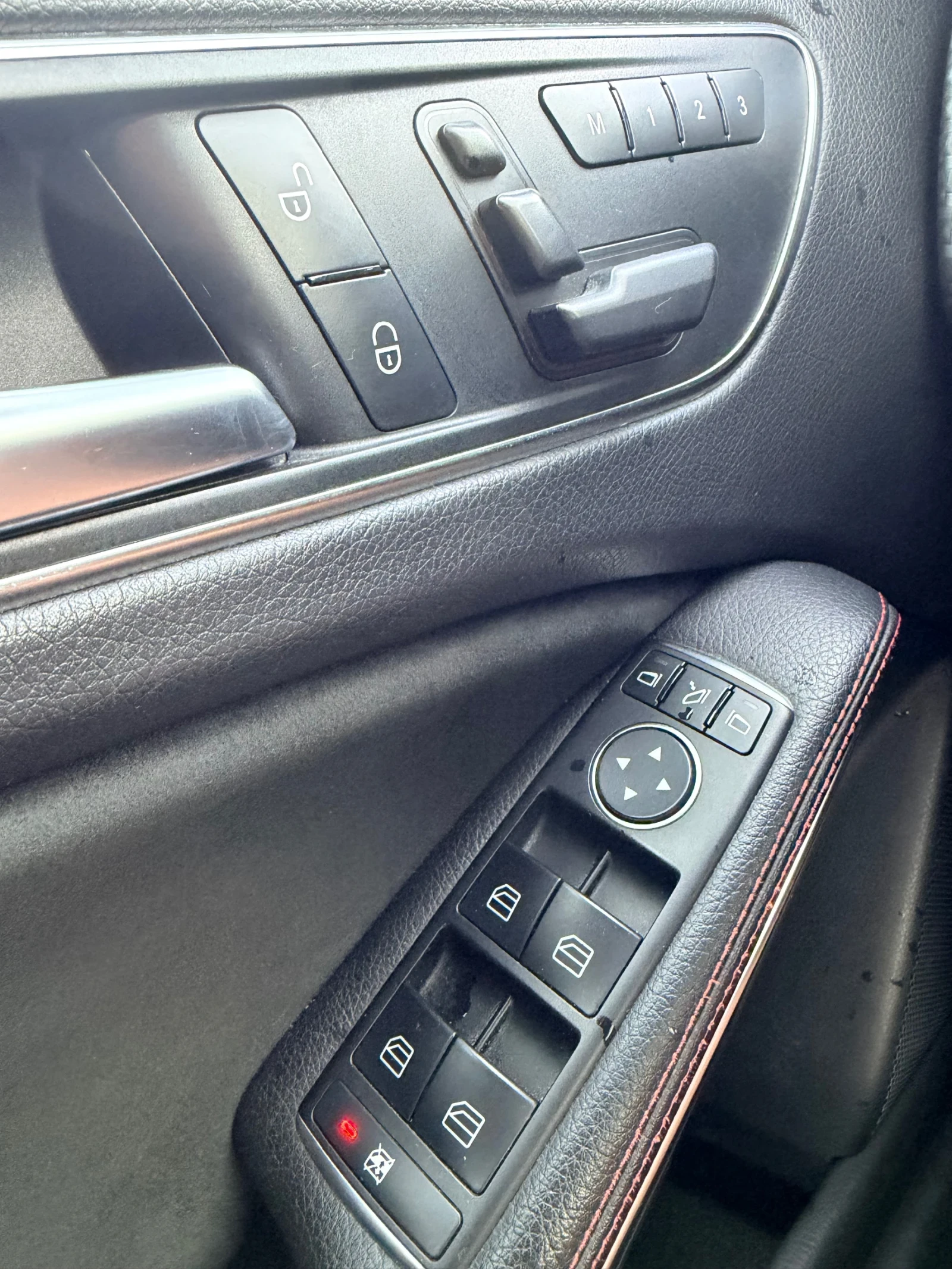 Mercedes-Benz A 250 A250-AMG-4Matic-Distronic-Печка Webasto-ШВЕЙЦАРИЯ, снимка 13 - Автомобили и джипове - 54617765