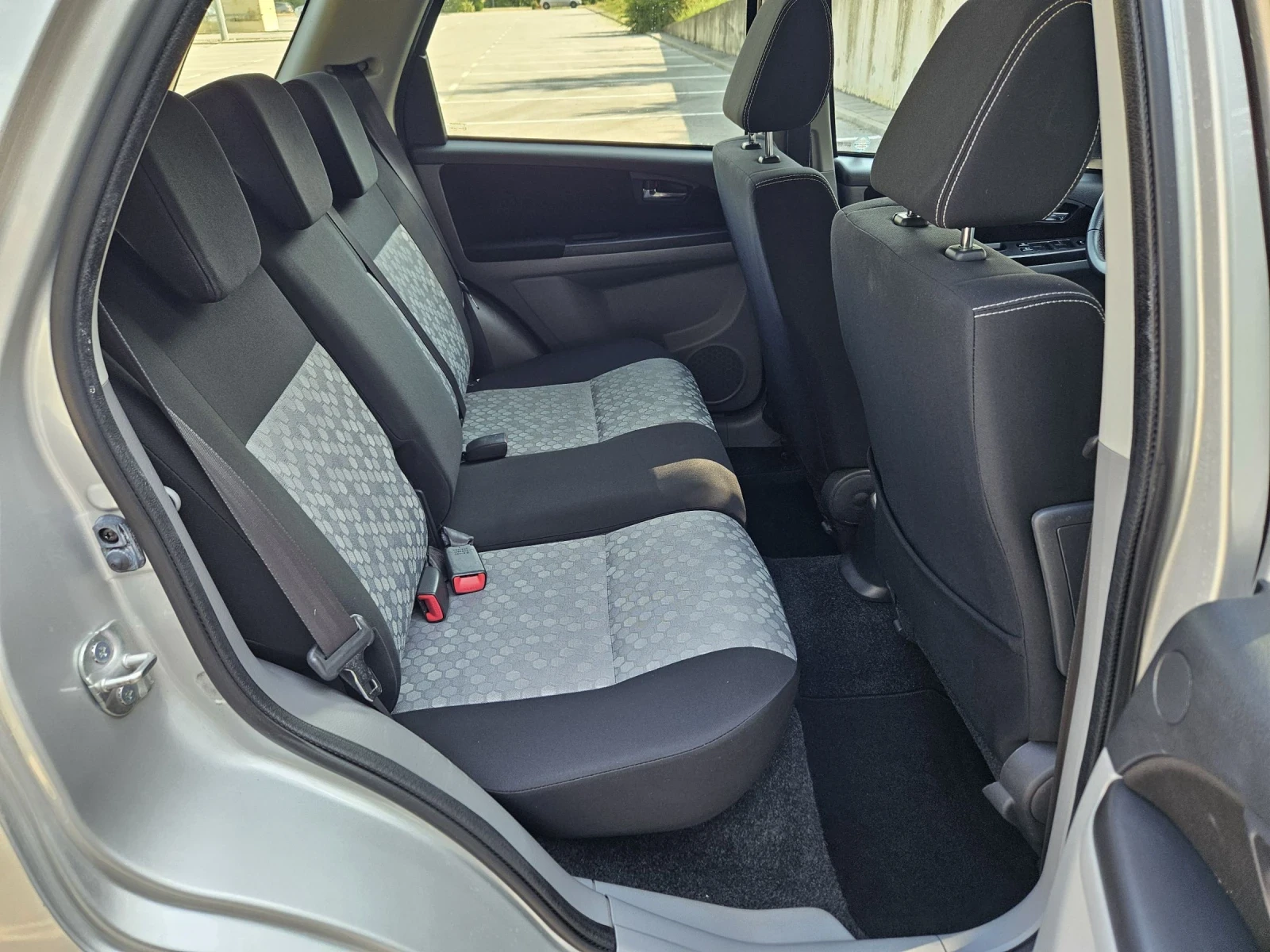 Suzuki SX4 1.6 4х4 ФЕЙСЛИФТ, снимка 12 - Автомобили и джипове - 55097129