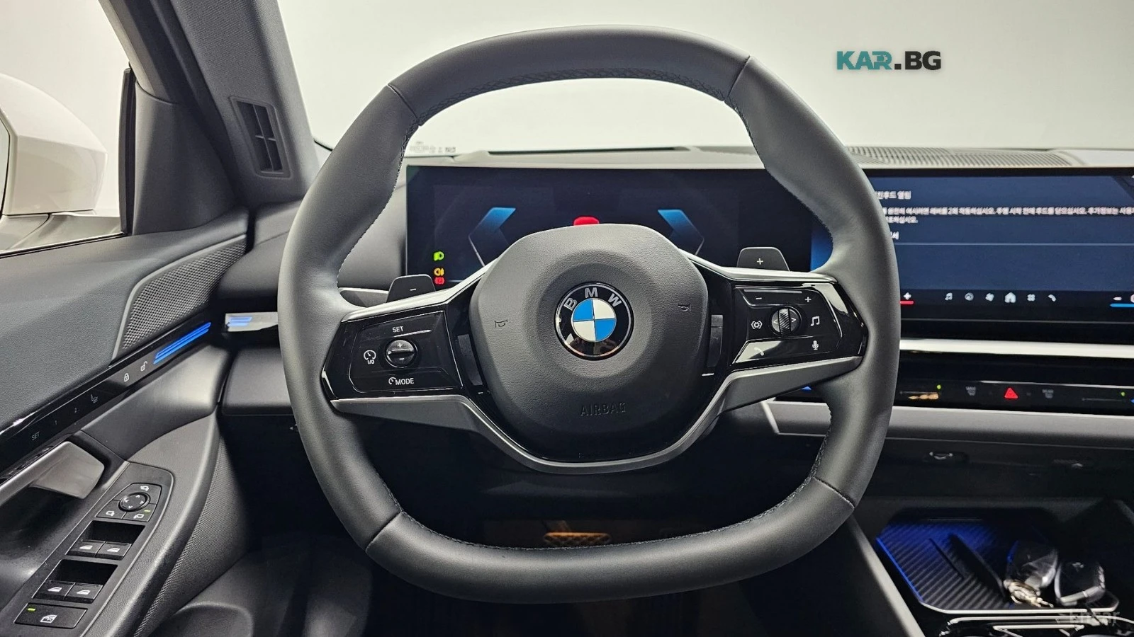 BMW 520 i DISTRONIC* ХЕДЪП* 360 CAM* ПОДГРЕВ* ОБДУХВАНЕ* , снимка 9 - Автомобили и джипове - 55738979