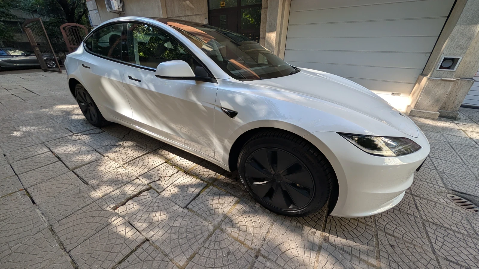 Tesla Model 3 Highland Long Range AWD   2024 г. | Гаранция, снимка 3 - Автомобили и джипове - 55937781