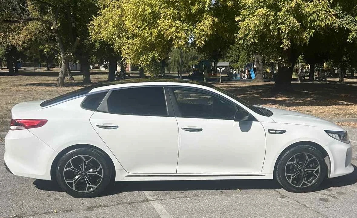 Kia K5 LPI* GT Line, снимка 6 - Автомобили и джипове - 56341069