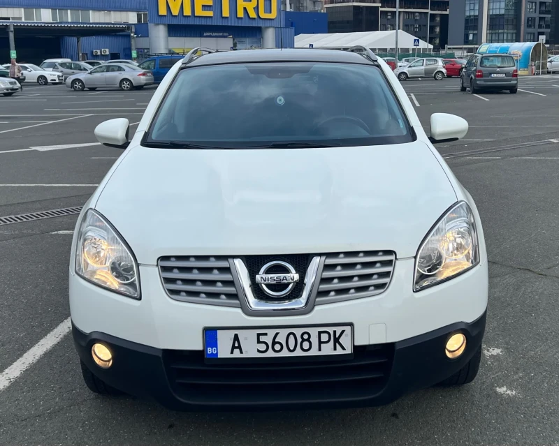 Nissan Qashqai 1.6dci 2011г, снимка 3 - Автомобили и джипове - 47306845