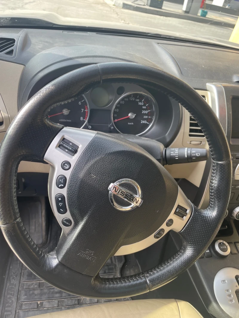 Nissan X-trail, снимка 5 - Автомобили и джипове - 49446864