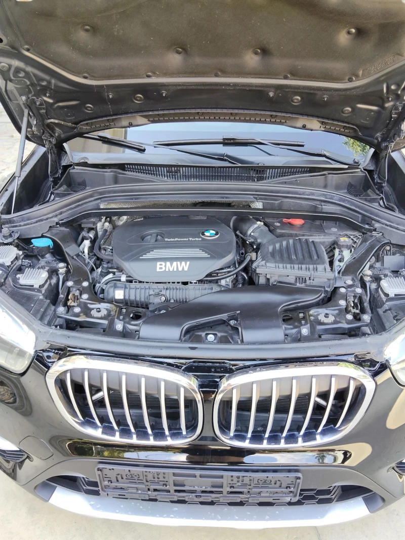 BMW X1 xDrive28i  M-Packet, снимка 11 - Автомобили и джипове - 51834889