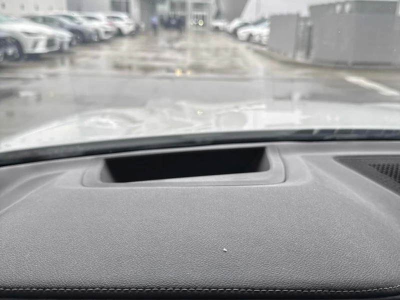 BMW X6 2022 xDrive40i * CARFAX * БЕЗ ПЪРВОНАЧАЛНА ВНОСКА, снимка 10 - Автомобили и джипове - 52888653