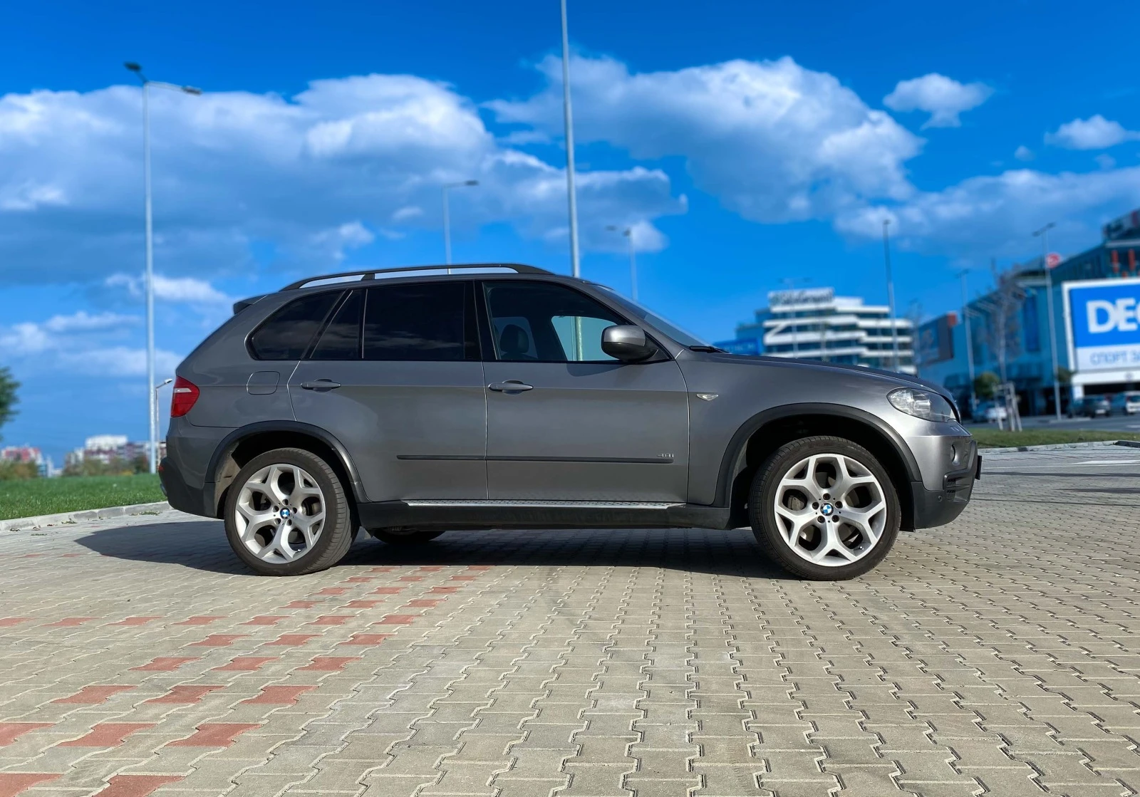 BMW X5 E70 4.8i - изображение 6