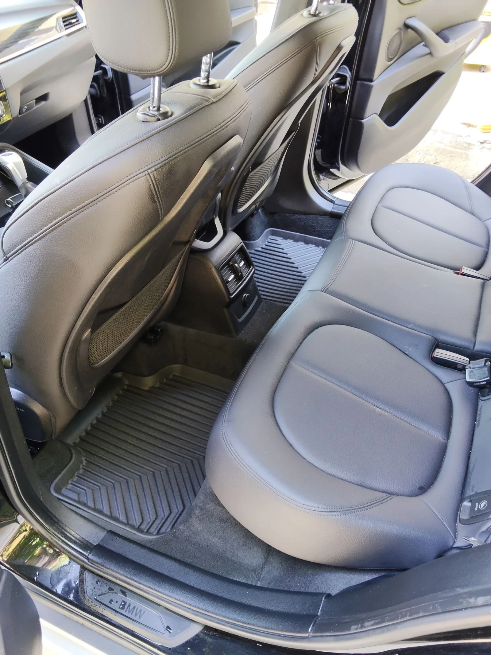 BMW X1 xDrive28i  M-Packet - изображение 4