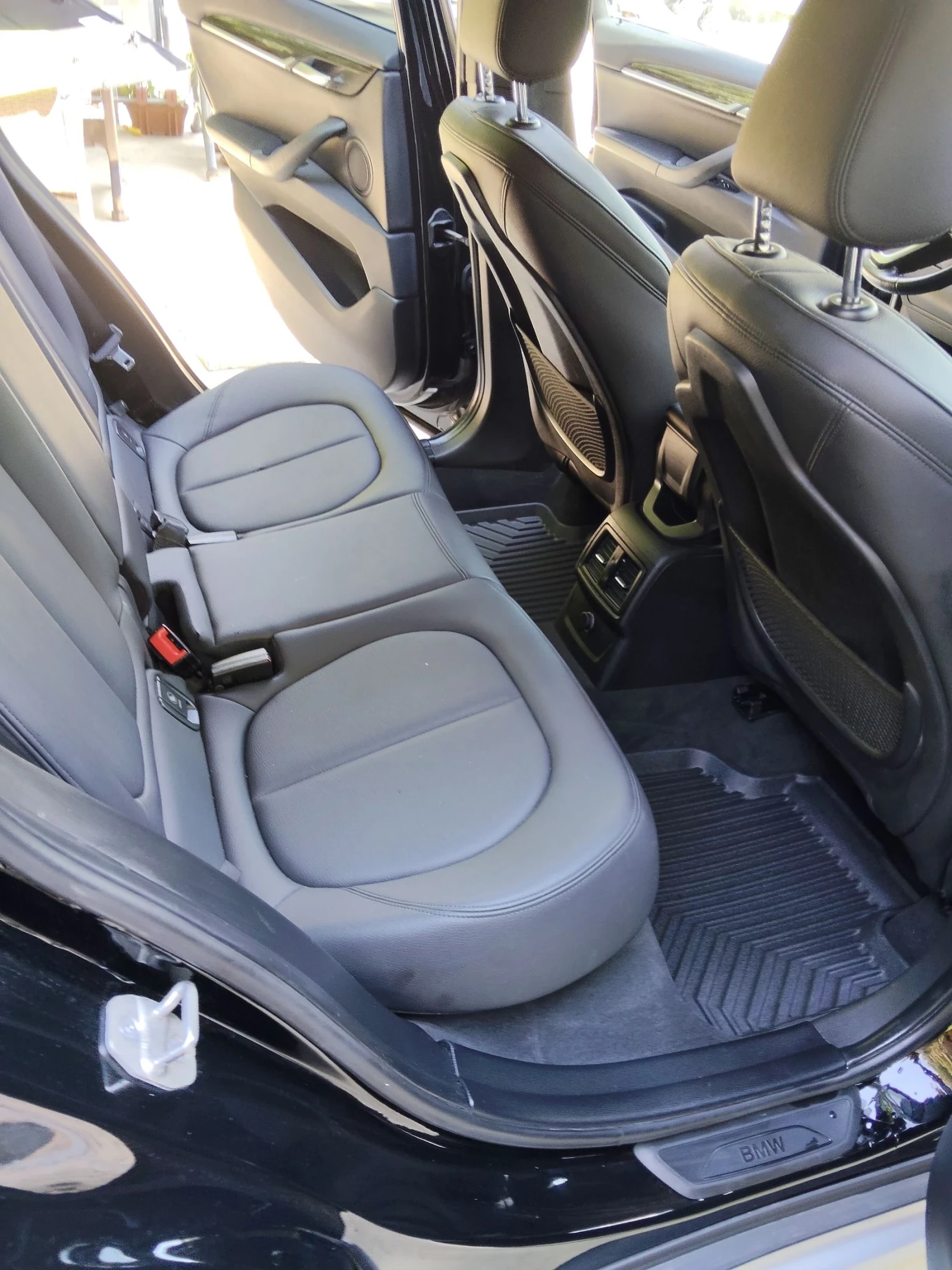 BMW X1 xDrive28i  M-Packet - изображение 5