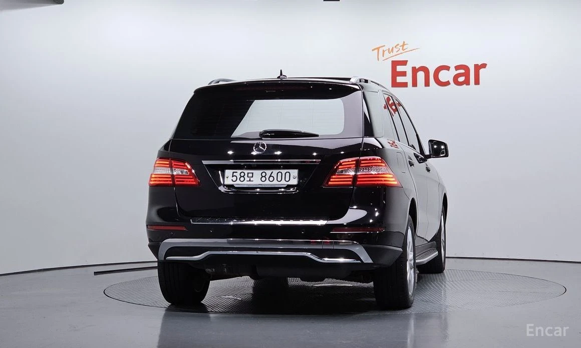 Mercedes-Benz ML 350  - изображение 4