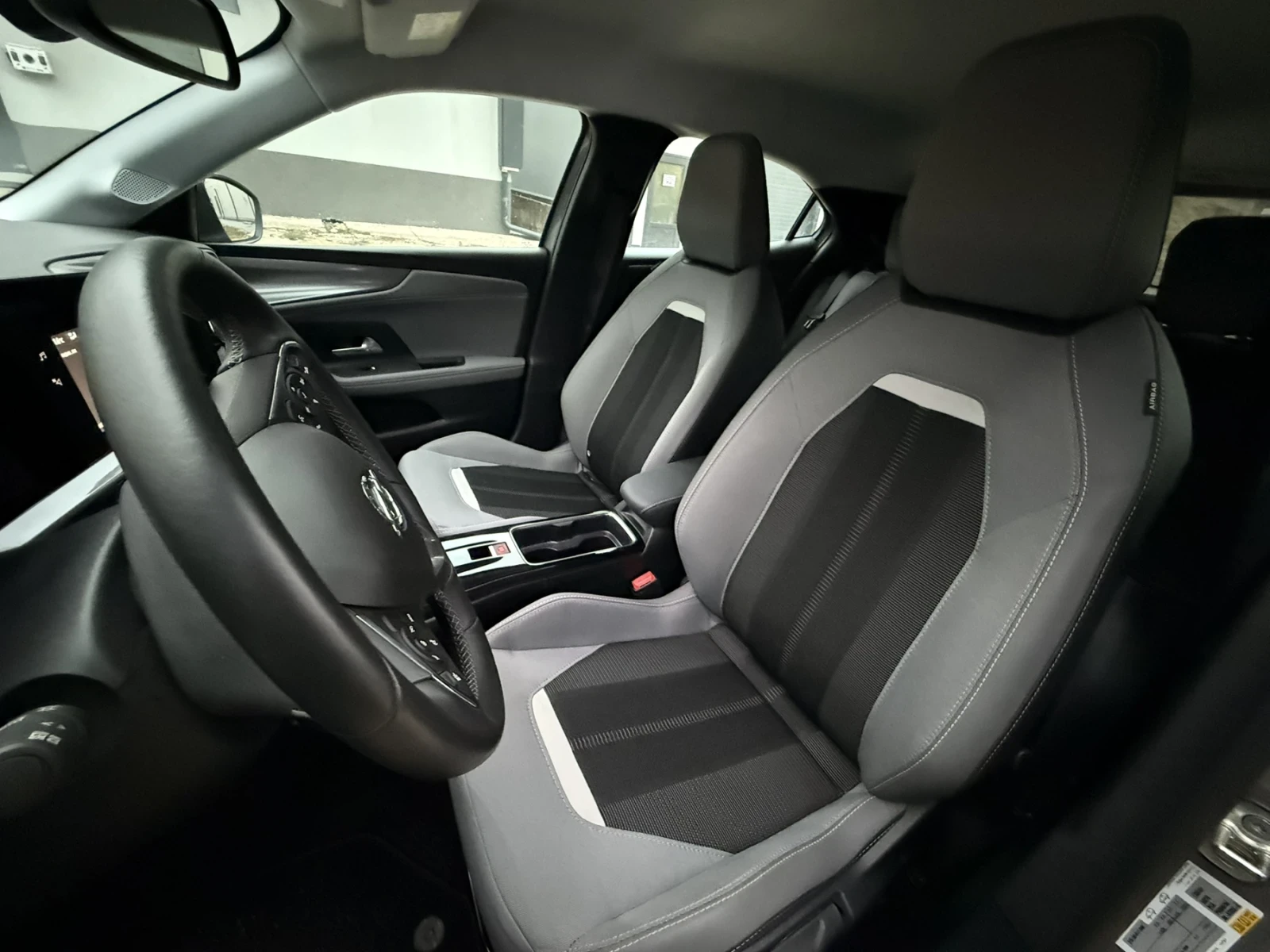 Opel Mokka  - изображение 8
