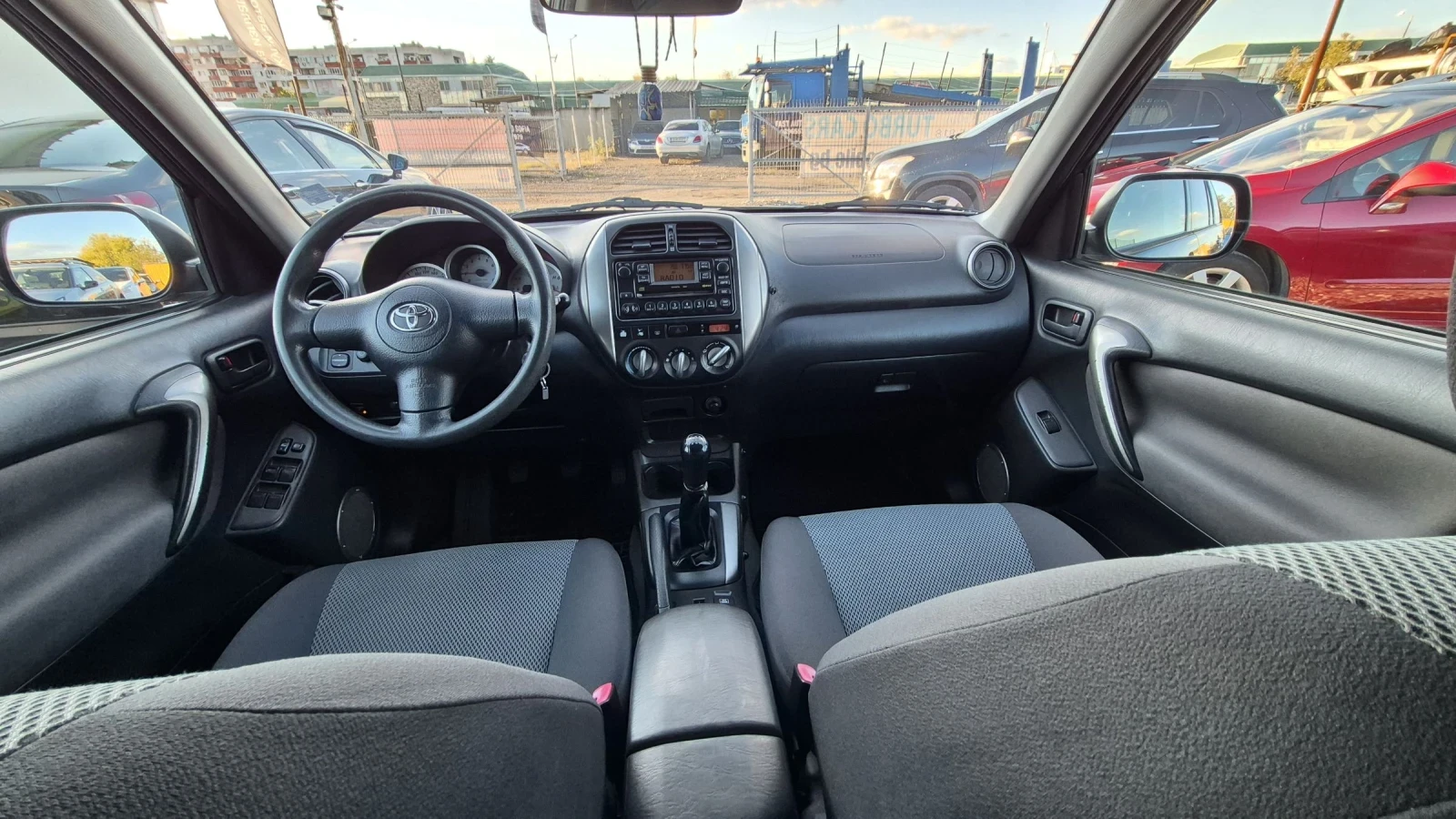 Toyota Rav4 1.8 VVTi FACELIFT от България* Бартер - изображение 9
