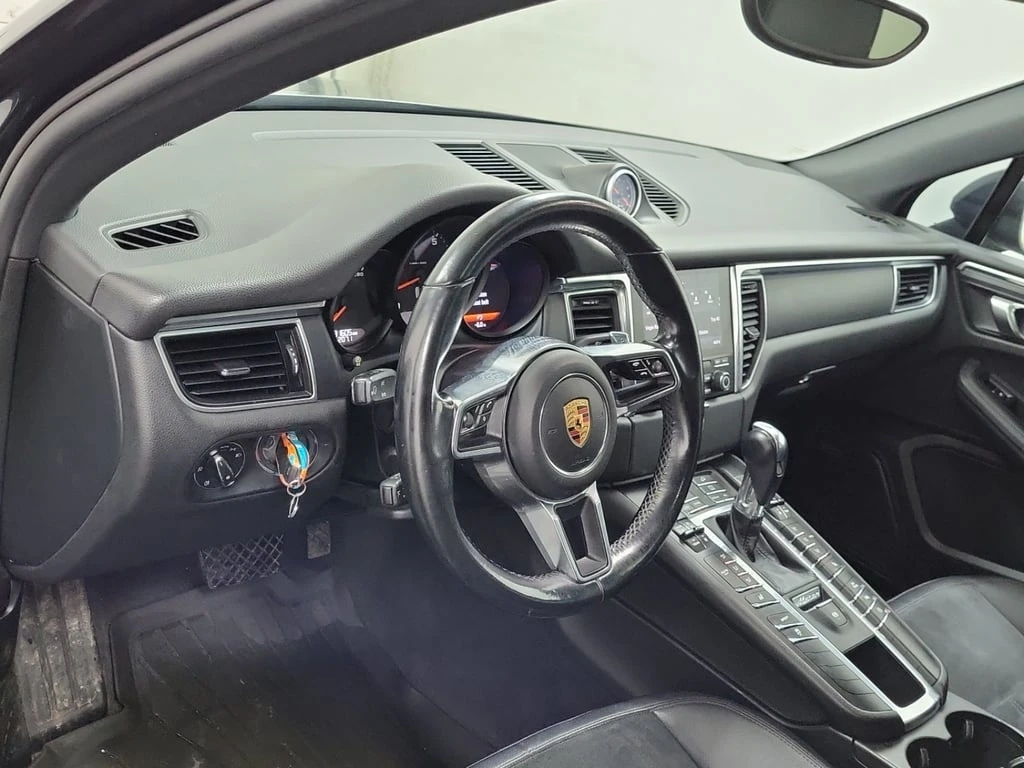 Porsche Macan * AWD * CARFAX *  - изображение 10