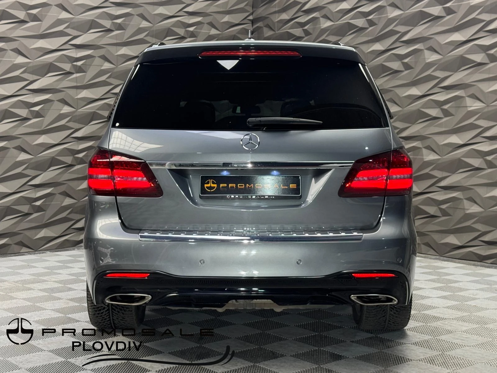 Mercedes-Benz GLS 500 AMG* Harmann* ОБДУХВАНЕ* PANO* 360CAM - изображение 4