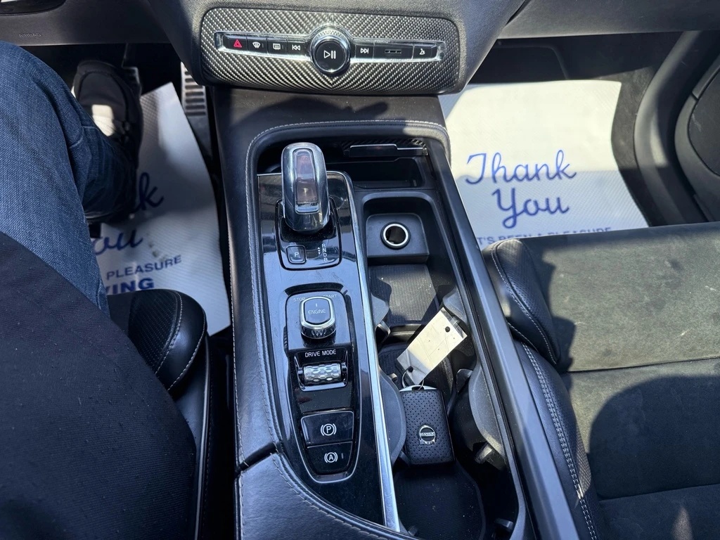 Volvo Xc90 Hybrid T8 R-Design Hybrid Navi/H.U.D/Leather/Pano  | Mobile.bg � ����������� 13