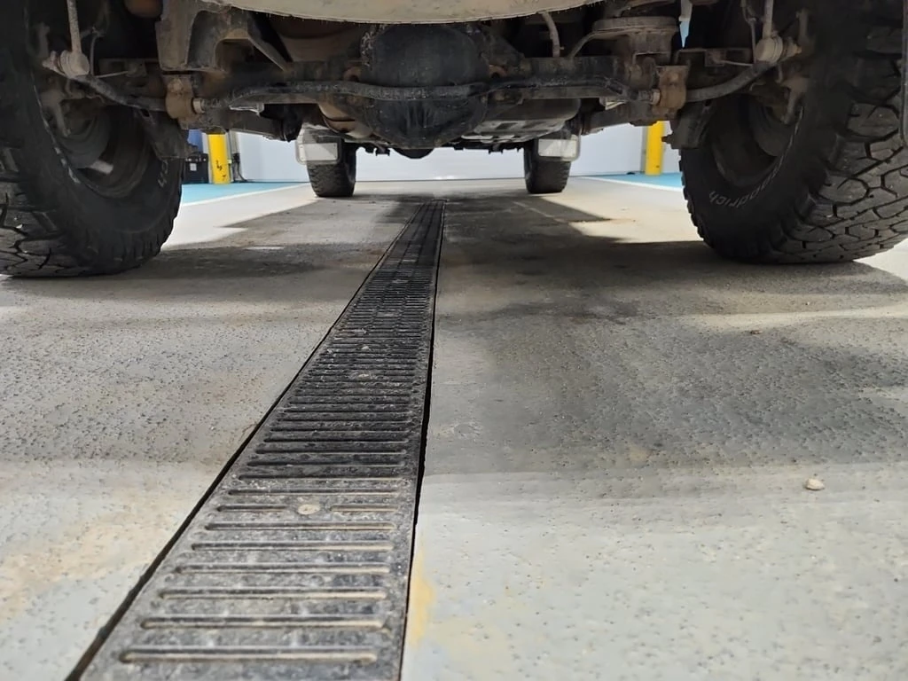 Jeep Gladiator * SPORT S CREW CAB SHORT BED * CARFAX * ��� ������ | Mobile.bg � ����������� 15