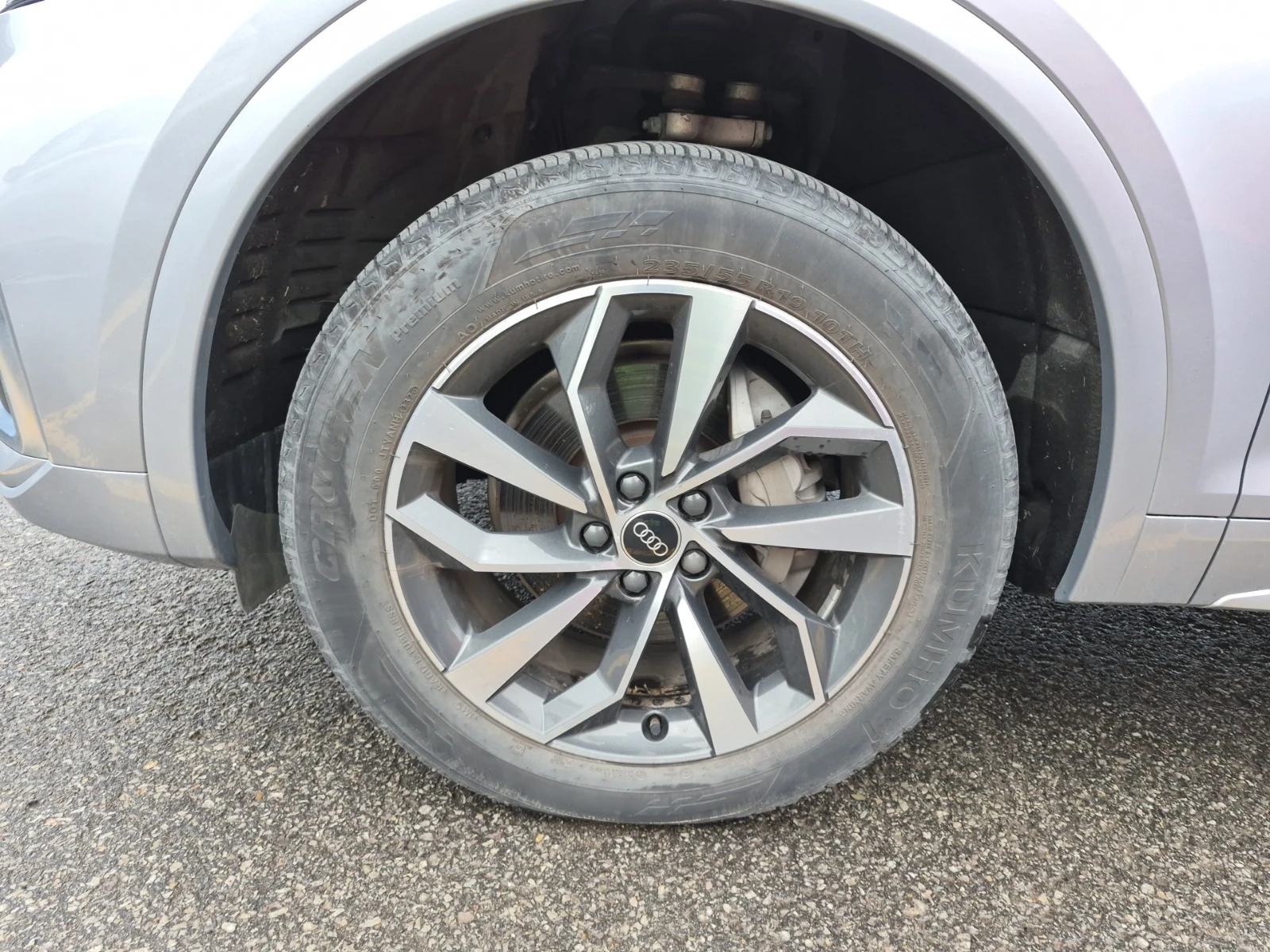 Audi Q5 * * CARFAX * * АВТО КРЕДИТ * * Цена до БГ * * , снимка 5 - Автомобили и джипове - 54497037