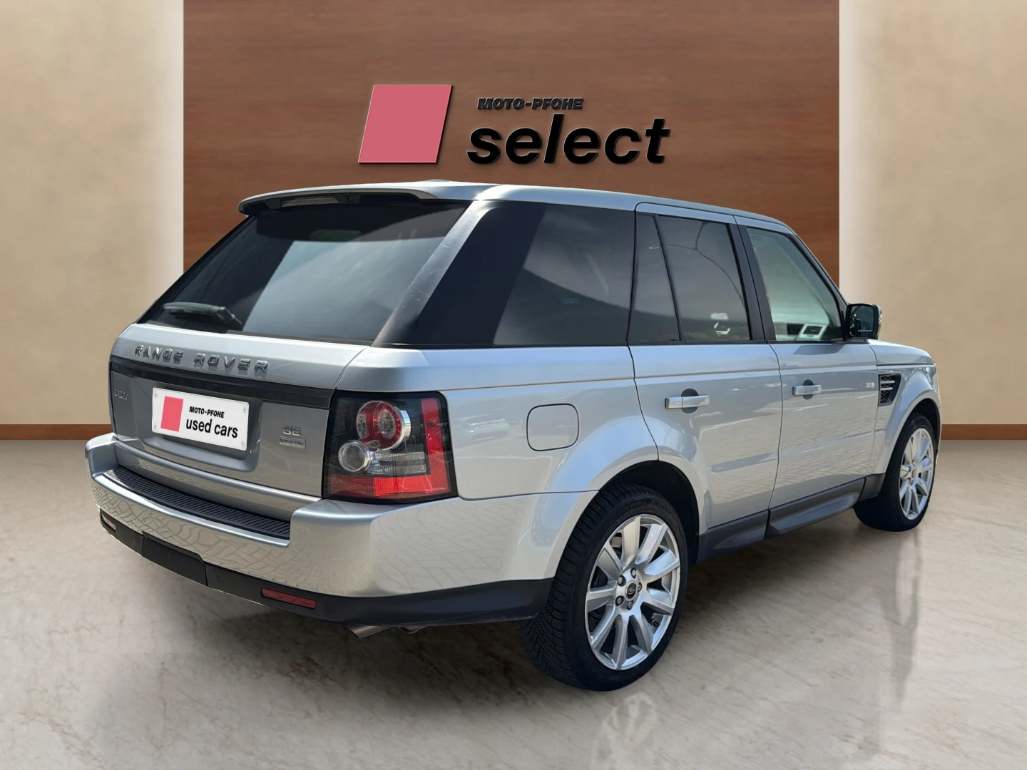 Land Rover Range Rover Sport 3.0 SDV6, снимка 5 - Автомобили и джипове - 54686443
