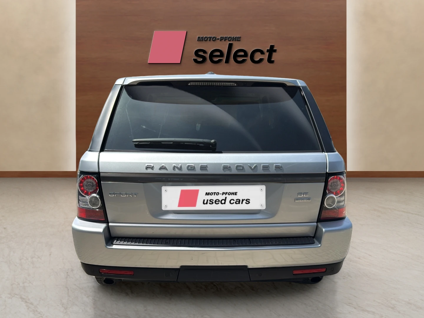Land Rover Range Rover Sport 3.0 SDV6, снимка 4 - Автомобили и джипове - 54686443