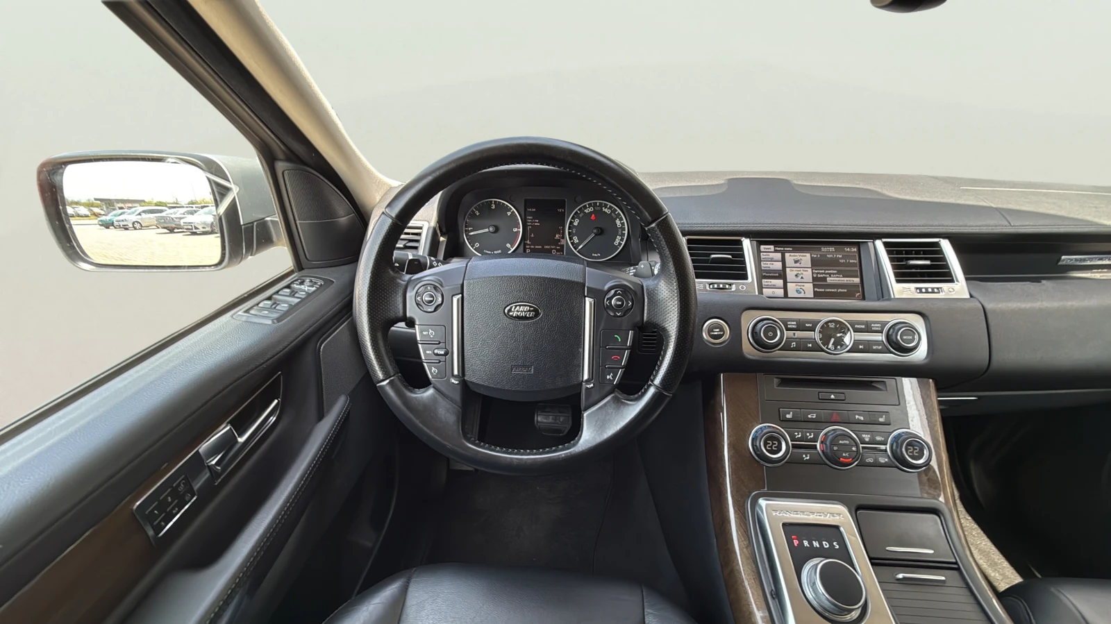 Land Rover Range Rover Sport 3.0 SDV6, снимка 9 - Автомобили и джипове - 54686443