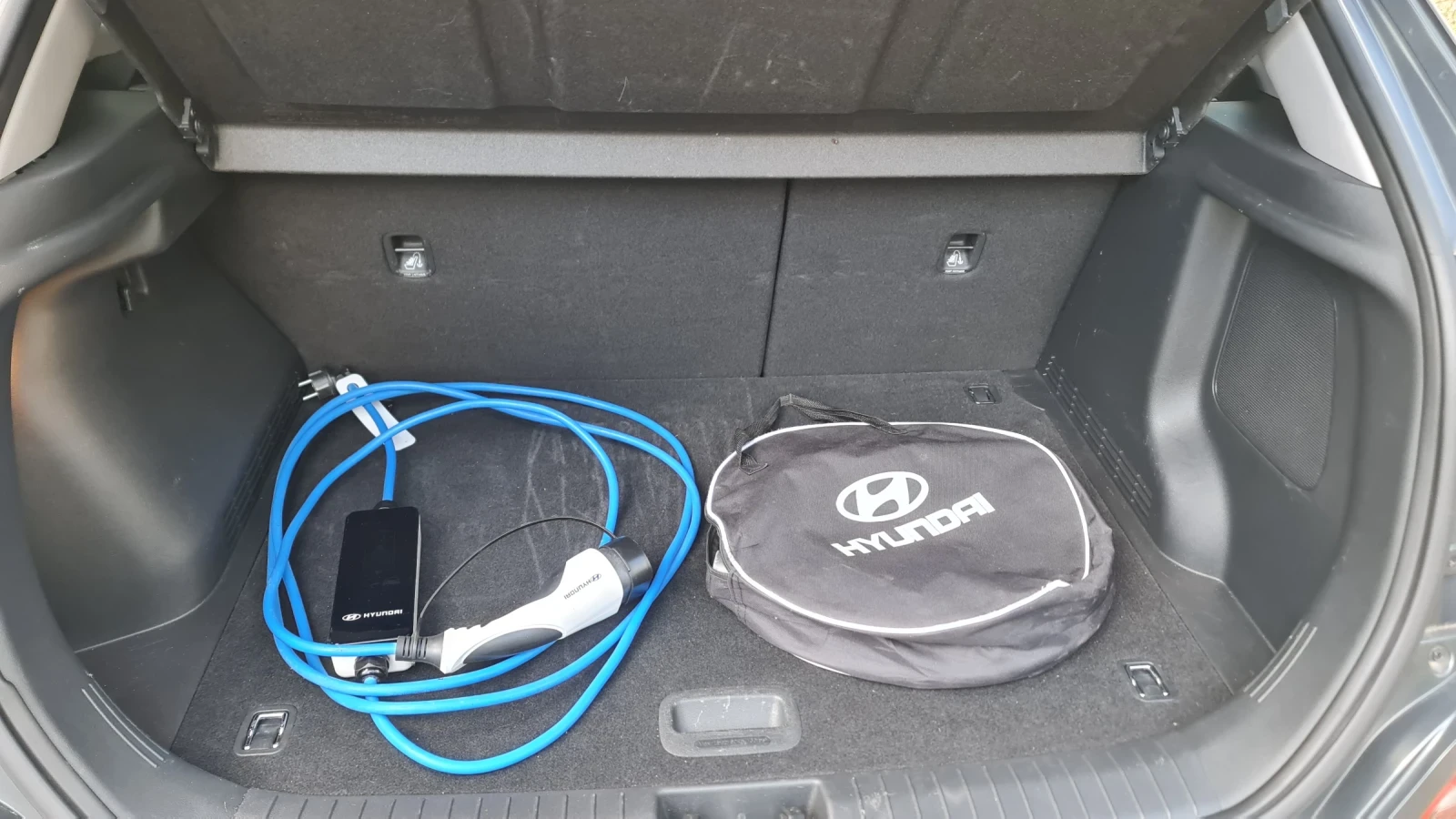 Hyundai Kona 64 kwh активен bluelink , снимка 16 - Автомобили и джипове - 56270598