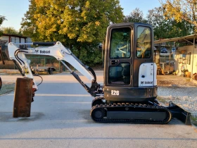 Багер Bobcat E26/2.6т./НулевРадиус/Powertilt/Пропорц./Швейцария, снимка 6