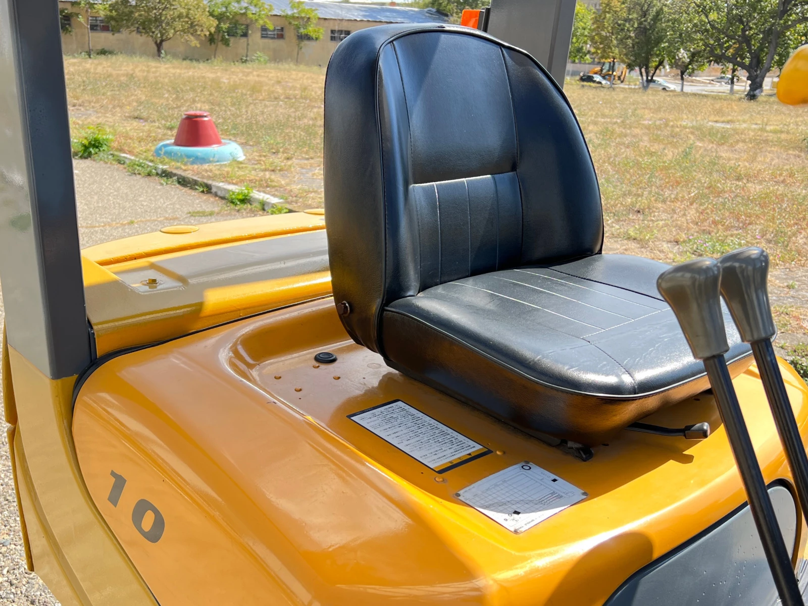  TCM   /  !!! | Mobile.bg   13