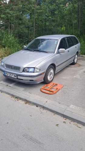 Volvo V40, снимка 2