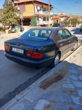 Mercedes-Benz E 220 2.2 дизел, снимка 2