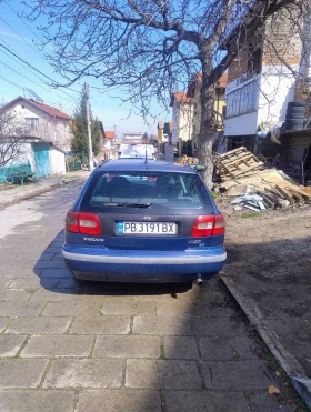 Volvo V40 2.0 - 800 € / 1564.66 лв. - 59029562 2
