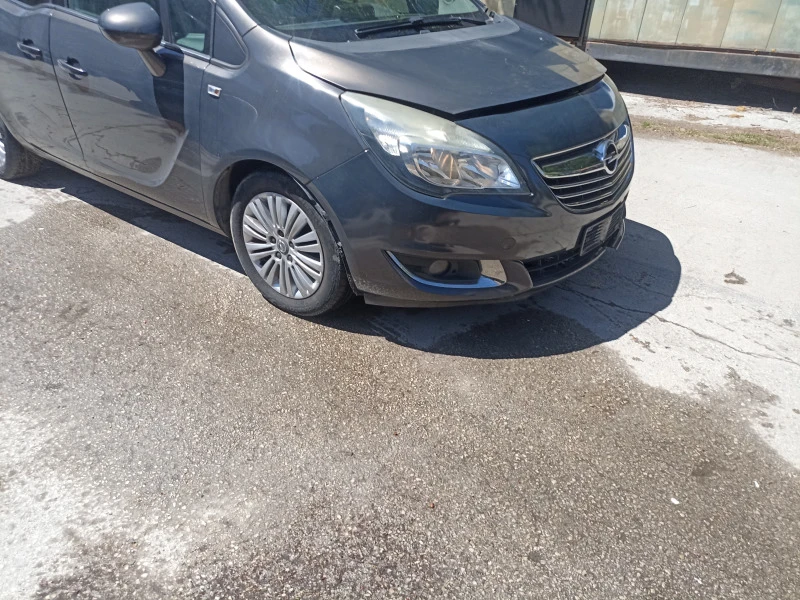 Opel Meriva 1.6CDTI, снимка 3 - Автомобили и джипове - 45578815