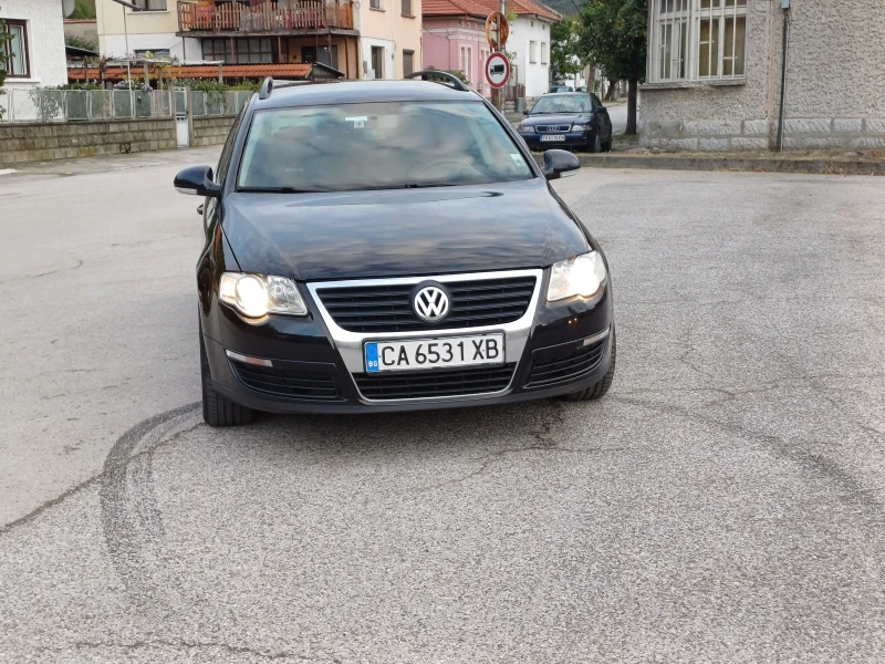 VW Passat 2.0  TDI 140к.с , снимка 7 - Автомобили и джипове - 47273283