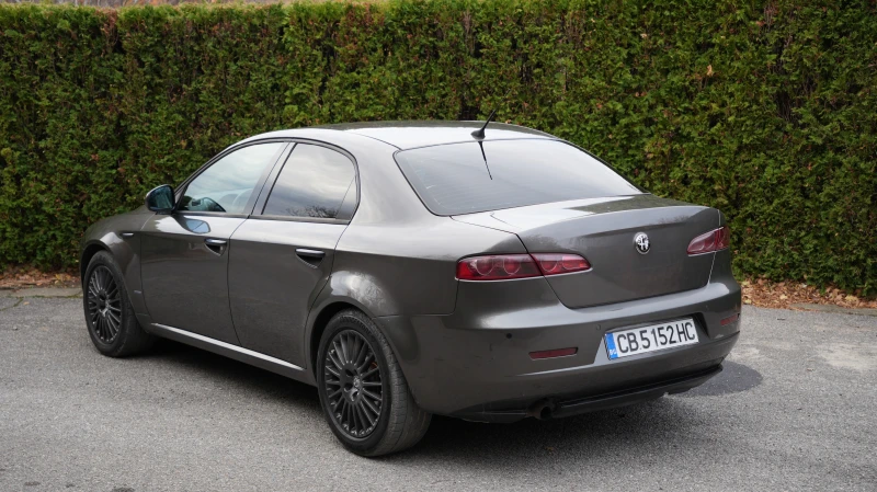 Alfa Romeo 159 1.9 JTDm 16v 150hp Design Giugiaro , снимка 5 - Автомобили и джипове - 48103130