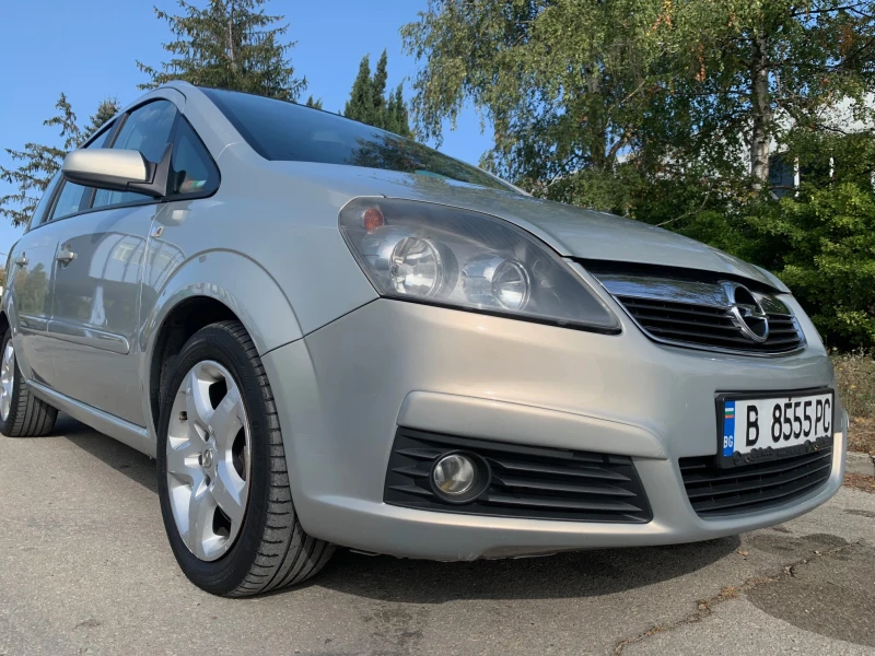 Opel Zafira, снимка 4 - Автомобили и джипове - 49348896