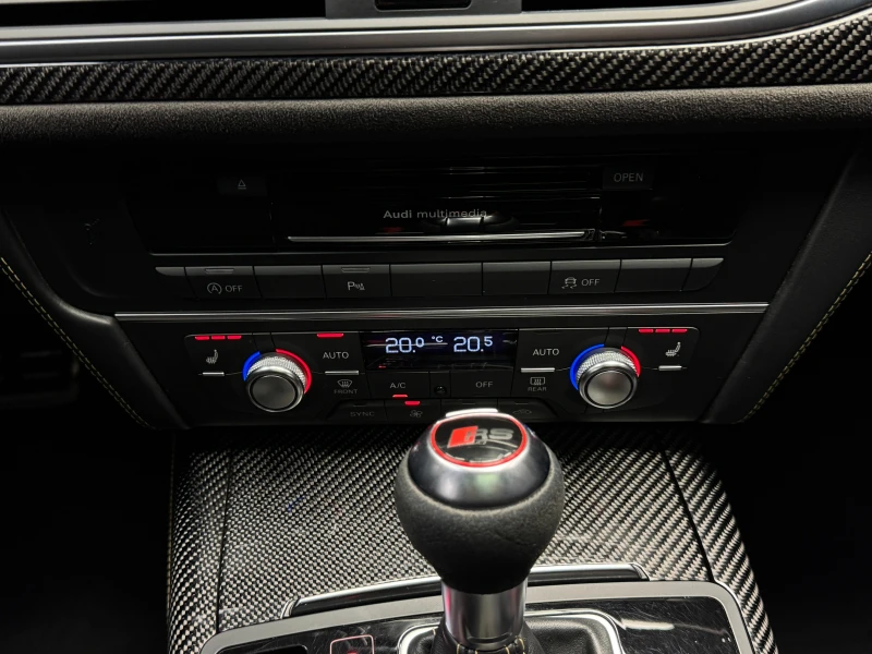 Audi Rs6 Quattro* Performance* Exclusive, снимка 12 - Автомобили и джипове - 49743718