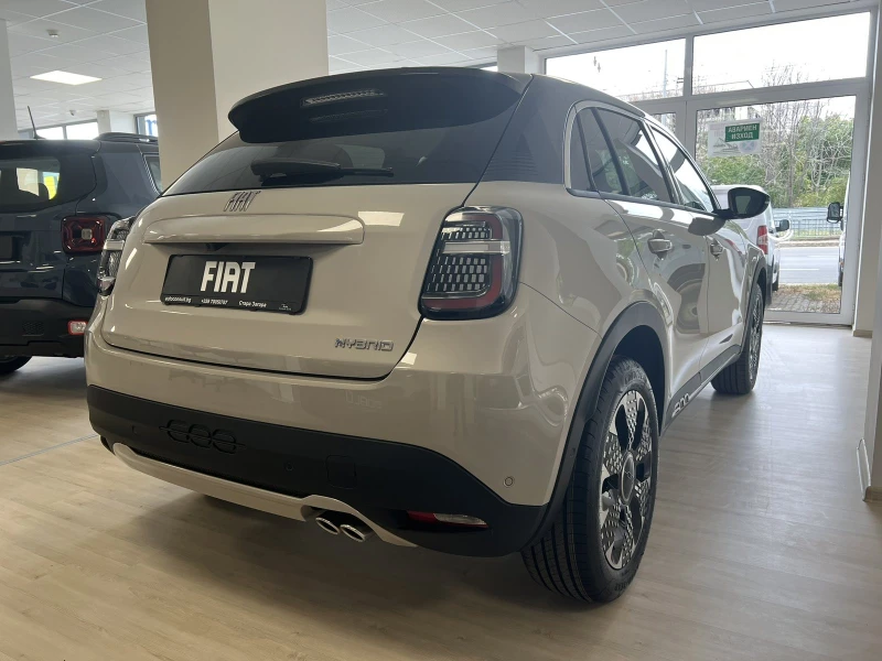 Fiat 600 MHEV La Prima 145hp, снимка 4 - Автомобили и джипове - 51215235