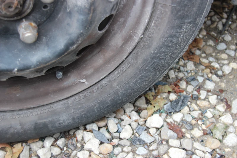 Hyundai I20 1.2i  С ПРОБЛЕМ В ДВИГАТЕЛЯ   САМО НА ЧАСТИ , снимка 15 - Автомобили и джипове - 52041290