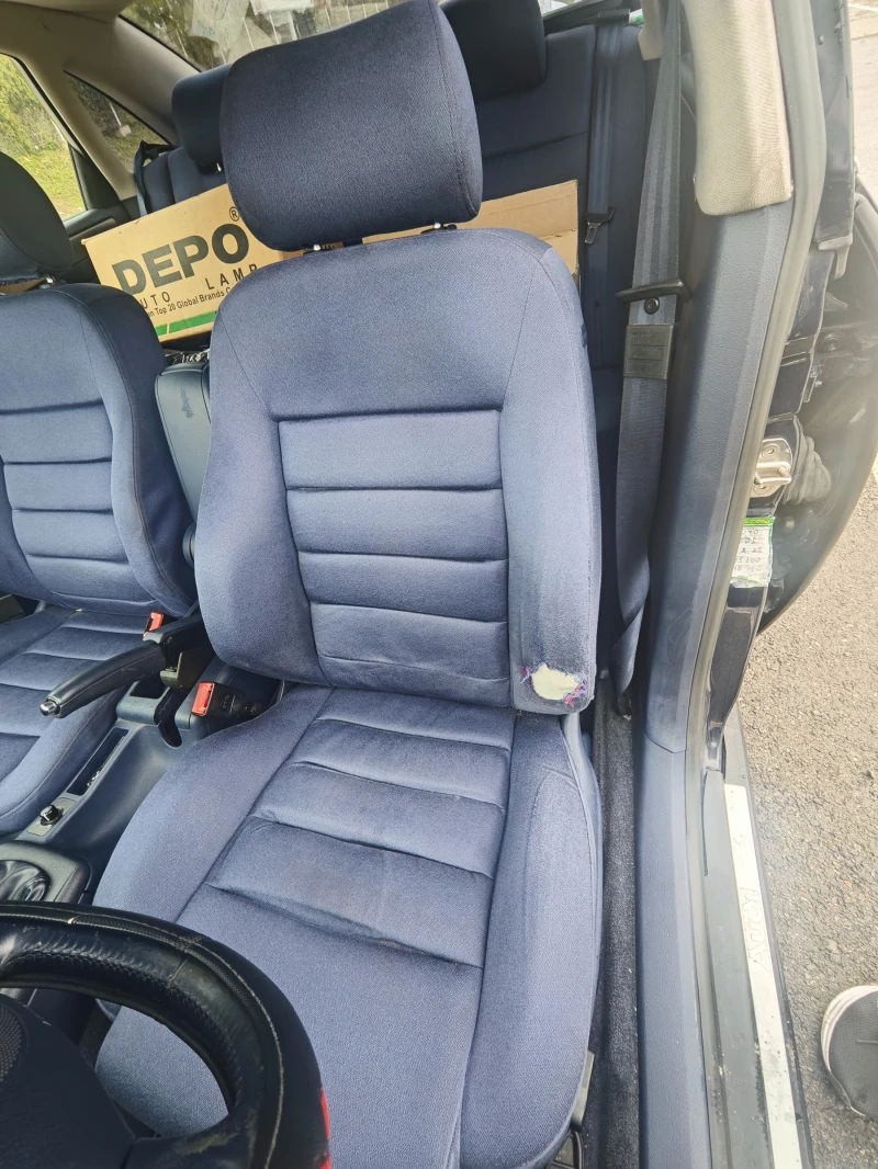 Audi A6 ръчка V6 ГАЗ, снимка 16 - Автомобили и джипове - 52634009