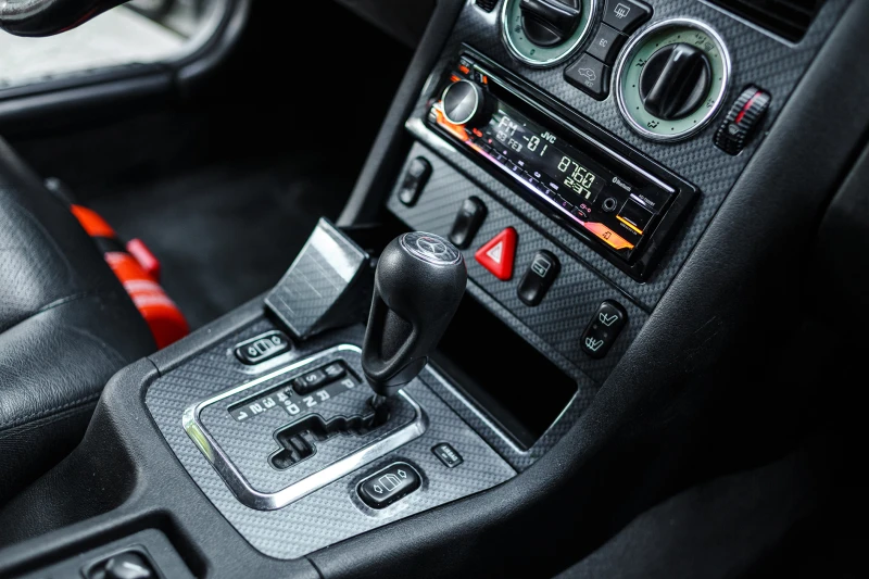 Mercedes-Benz SLK 2.3 KOMPRESOR, снимка 14 - Автомобили и джипове - 52383633