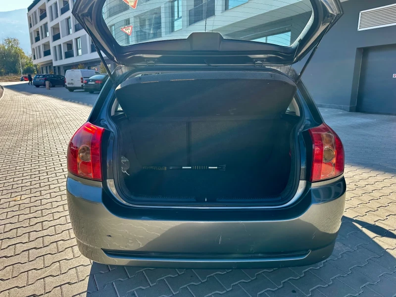 Toyota Corolla С газова уредба , снимка 5 - Автомобили и джипове - 52406295