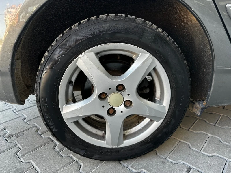 Toyota Corolla С газова уредба , снимка 10 - Автомобили и джипове - 52406295