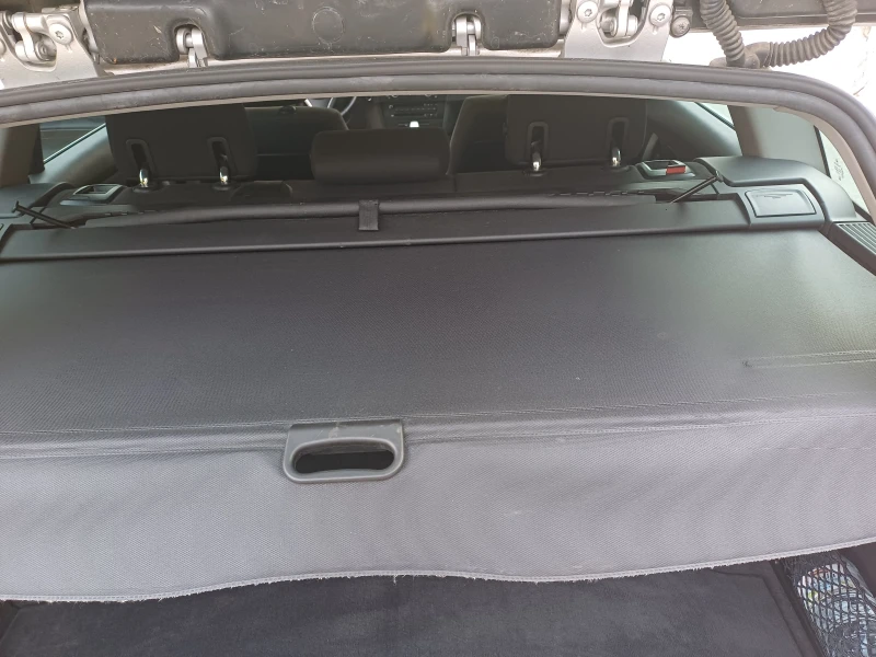 BMW 330 XI, снимка 15 - Автомобили и джипове - 52528540