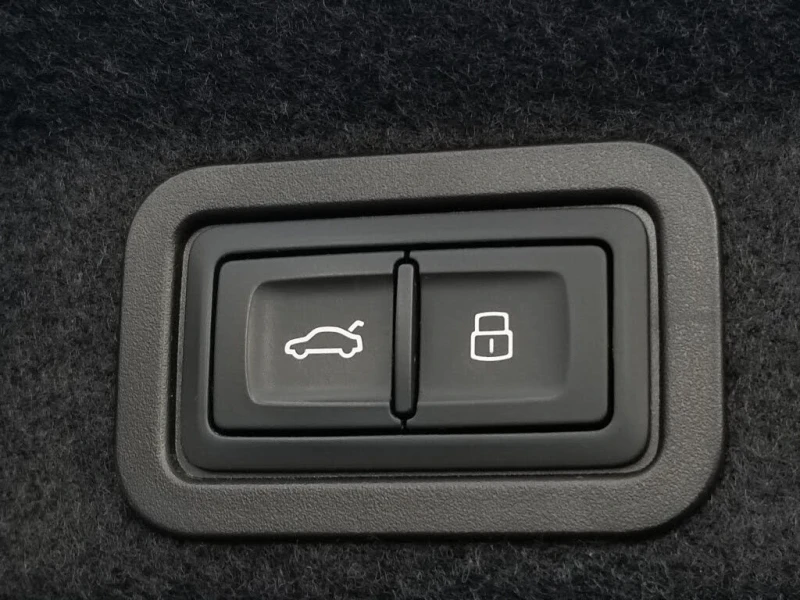 Audi A6 Technik 55 TFSI* AвтоКредит* (ЦЕНА ДО БГ), снимка 16 - Автомобили и джипове - 52530114