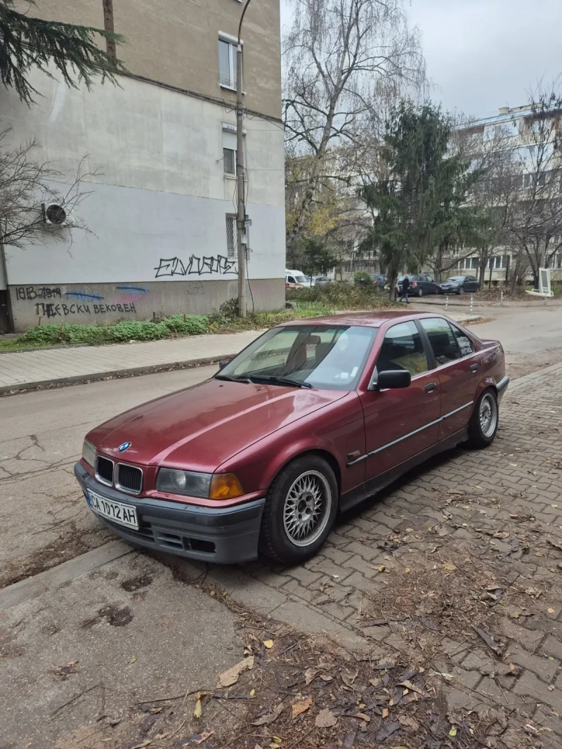BMW 318 is m42b18, снимка 2 - Автомобили и джипове - 52792589