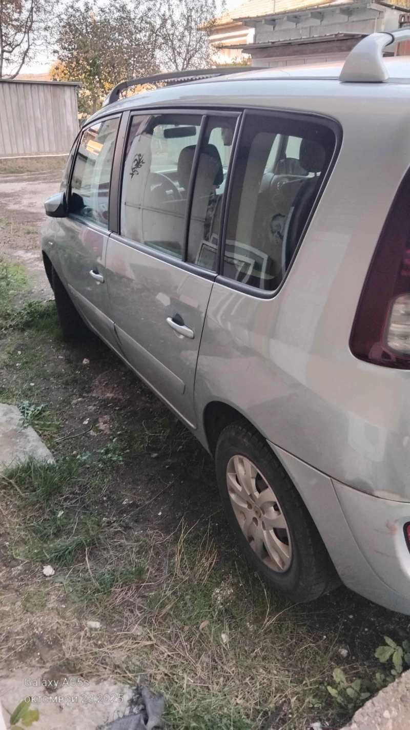 Renault Espace, снимка 4 - Автомобили и джипове - 52907222