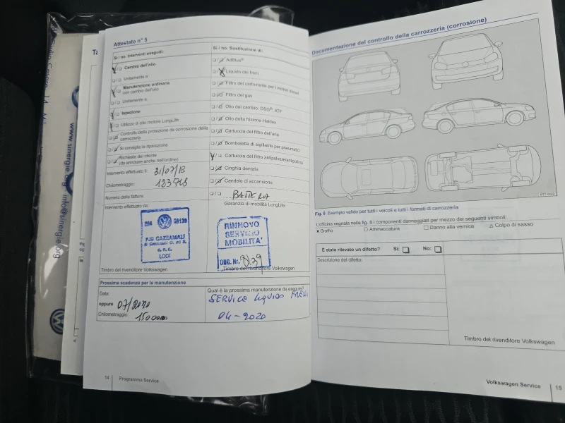 VW Golf 1.6TDI, снимка 17 - Автомобили и джипове - 53455338