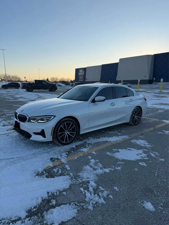 BMW 330 * * CARFAX * * АВТОКРЕДИТ * * , снимка 4 - Автомобили и джипове - 53185396