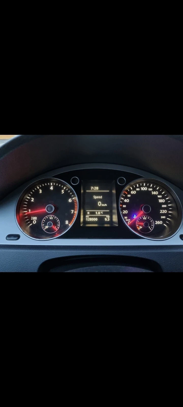 VW Passat 1.4 TSI, снимка 6 - Автомобили и джипове - 54098477